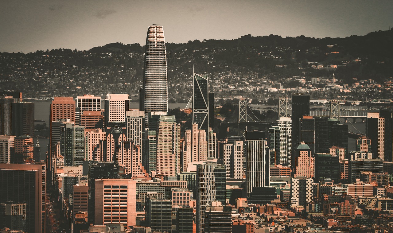 阿莫林的策 阿莫林的策